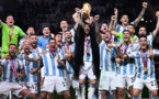 Le dernier must des Argentins? Un tatouage de Messi et de la Coupe du monde