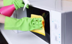 Micro-ondes : l'astuce naturelle pour le nettoyer parfaitement 
