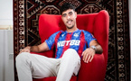 Chadi Riad victime d’une grave blessure : Crystal Palace cherche un renfort défensif