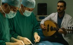 Chirurgie au Maroc : entre scalpel et bendir, le soin en musique