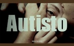 Autisto de Jérôme Cohen-Olivar: un regard intime et réaliste sur la maternité face à l’autisme au Maroc