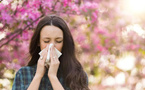 Peut-on devenir allergique au pollen à l’âge adulte ?