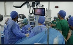 L’hôpital militaire de Rabat réalise une chirurgie robotique avancée pour une ablation complète de la vessie et de la prostate