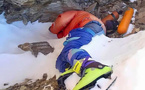 Everest : après 30 ans de mystère, "Green Boots" va enfin quitter la montagne