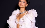 Zendaya sublime la tournée de The Odyssey avec une série de looks inspirés de la Grèce antique