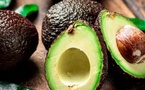 L'avocat fait-il grimper le cholestérol ? Ce que dit la science sur ce super-aliment