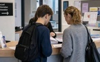 Parcoursup : pourquoi de plus en plus de bacheliers peinent à trouver leur place dans le supérieur