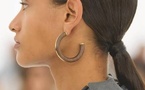 Les bijoux en bois font leur retour : quand la matière naturelle devient un objet de luxe