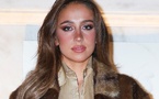 Brunette Teak : la coloration brune aux reflets miel qui promet d’illuminer l’hiver 2026