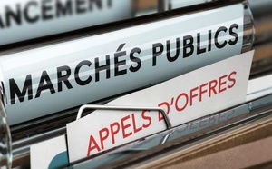 Marchés publics : l’État relève les seuils et allège les procédures