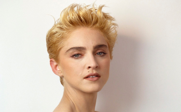 En 2021, la tendance est aux cheveux courts.