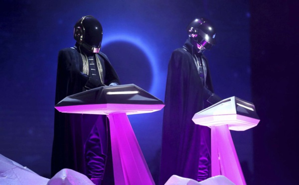  Après 28ans de collaboration, les Daft Punk se séparent