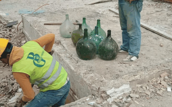 Découverte de bouteilles en verre qui remontent au XIVe siècle à Tanger