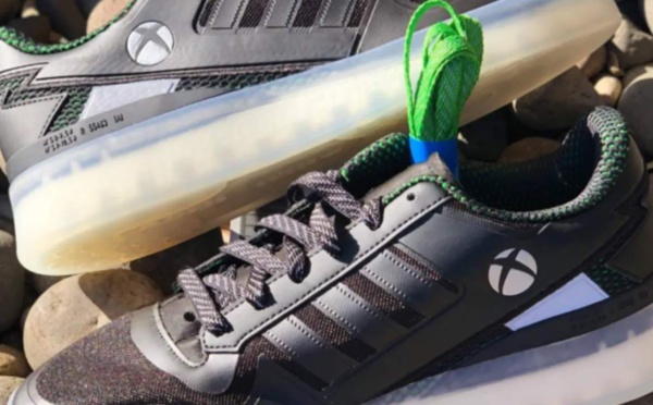 Adidas lance des chaussures en collaboration avec Xbox