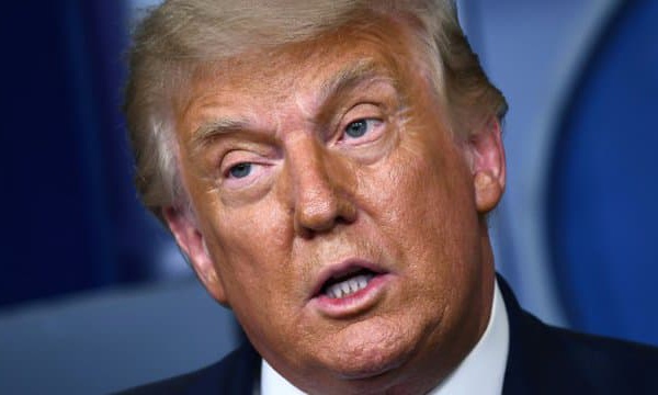 Facebook suspend Donald Trump deux ans supplémentaires