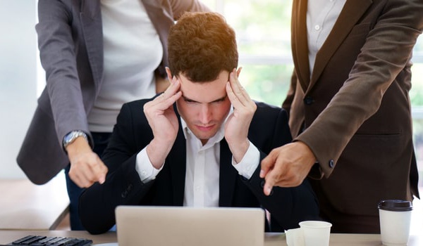 Pourquoi nous reproduisons toujours les mêmes erreurs ?