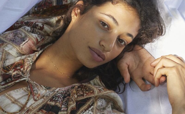 Malika El Maslouhi, visage du premier parfum signature de La Perla