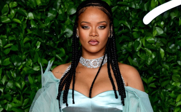 Rihanna loue sa maison de Beverly Hills à 80.000 $ par mois