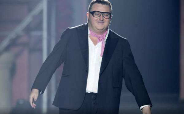 Alber Elbaz : un défilé hommage à la Fashion Week de Paris