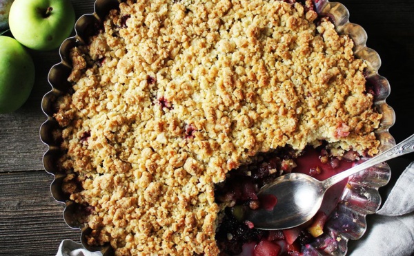 Crumble aux Prunes et Pommes