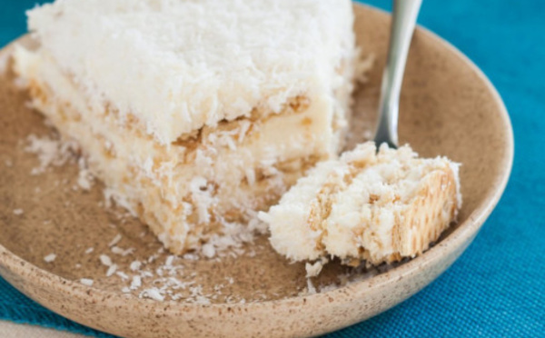 Gâteau moelleux à la noix de coco