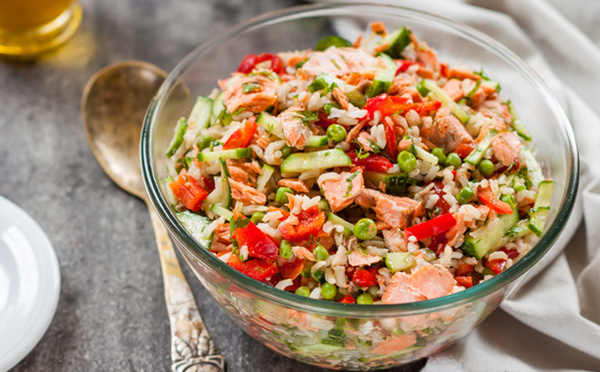 Salade de riz aux petits pois et au thon