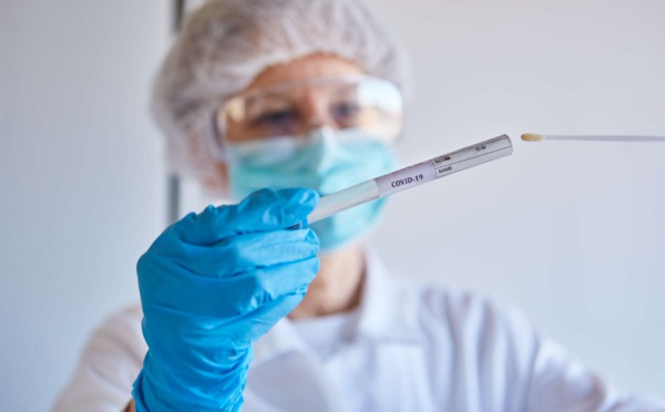Le plafonnement des prix des « PCR » selon le coût réel des tests