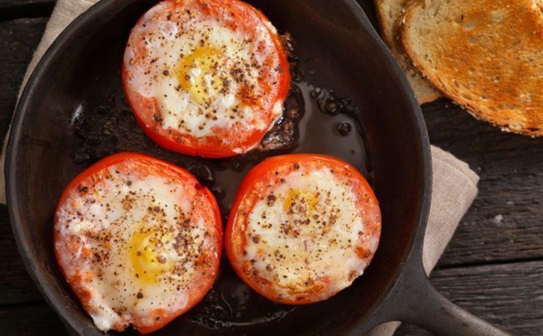 Nouvelle technique pour préparer des œufs à la poêle