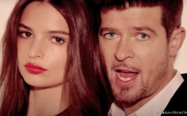  Emily Ratajkowski accuse Robin Thicke d'agression sexuelle lors du clip Blurred Lines