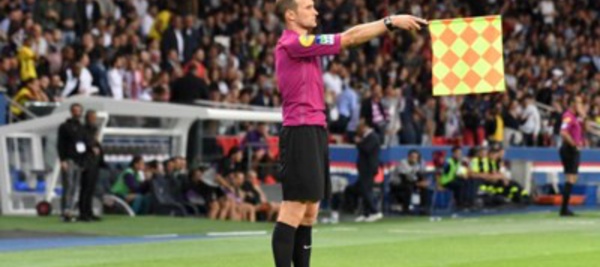 La détection semi-automatisée du hors-jeu    testée en compétition