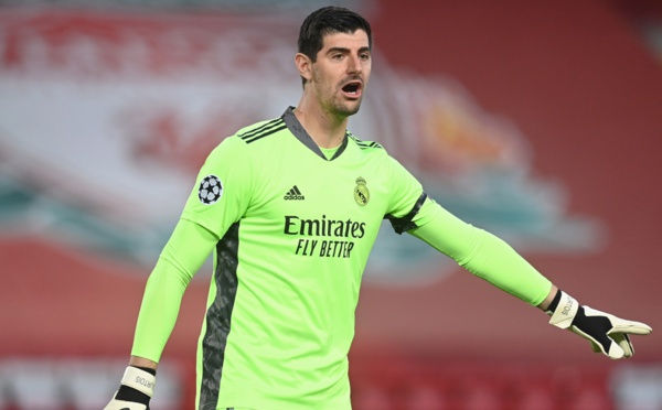 Le Real veut renflouer ses caisses grâce à Courtois