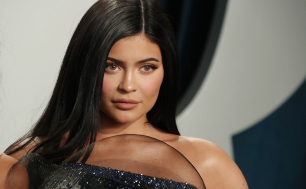 Avec 300 millions d'abonnés, Kylie Jenner devient la femme la plus suivie sur Instagram