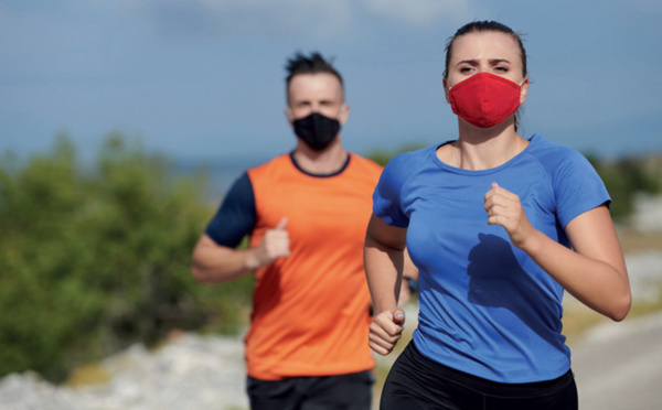 Le sport est-il toujours aussi bénéfique quand on est positif au Covid-19 ?