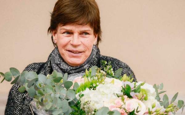 La princesse Stéphanie de Monaco donne le top de départ du Rallye Aïcha des Gazelles