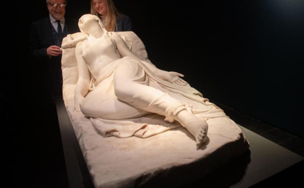 Une statue disparue estimée à 6 millions d’euros retrouvée dans le jardin d'un couple britannique