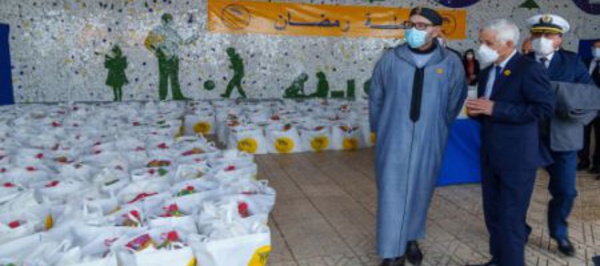 SM le Roi lance à Rabat l’opération nationale « Ramadan 1443 »