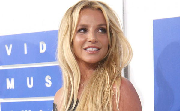 Libérée de sa tutelle, Britney Spears annonce être enceinte