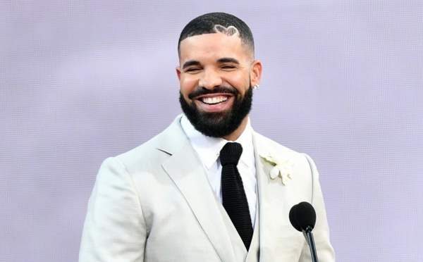 L'énorme contrat que Drake a signé avec Universal Music !