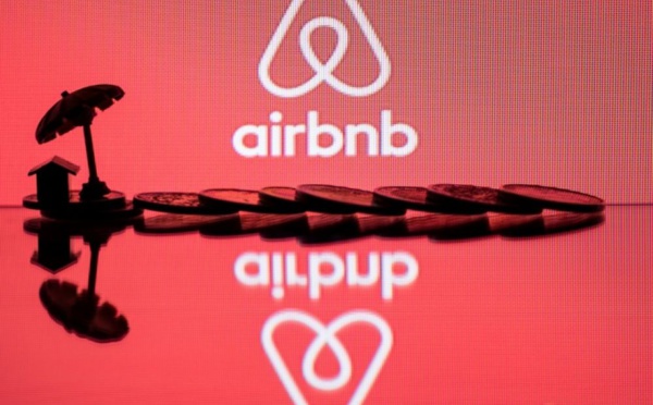 Airbnb interdit définitivement les fêtes dans ses logements 