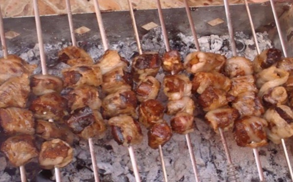 Le boulfaf, c’est goutteux mais attention aux gouttelettes de graisses