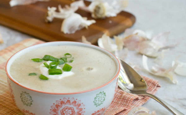 La recette de la soupe à l’ail contre les virus