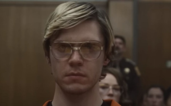 Les lunettes de Jeffrey Dahmer vendues aux enchères