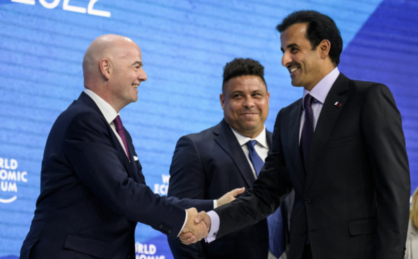 Mondial 2022 : Le Qatar fait face à une campagne de critiques sans précédent, selon l'émir
