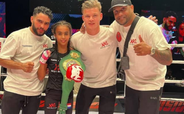 Amira Tahri remporte le championnat du monde de kick-boxing