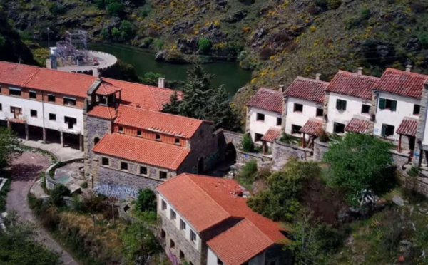 Un village espagnol abandonné mis en vente à plus de 260.000 euros