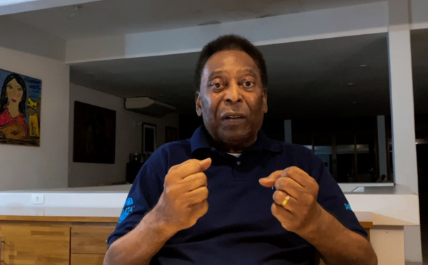 Brésil : Pelé à nouveau hospitalisé
