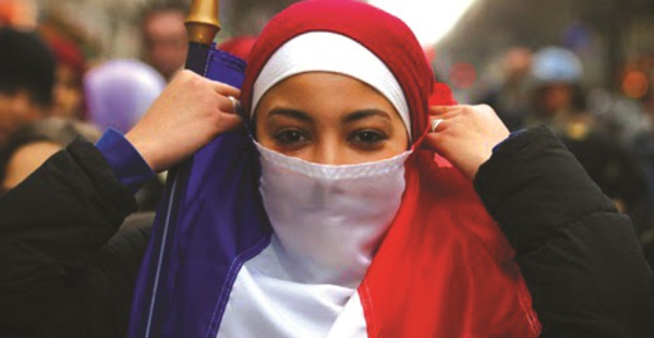 L'Union des mosquées de France porte plainte contre Houellebecq