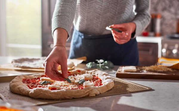 Une pizzeria affiche une fausse offre d'emploi à 15 000 euros par mois