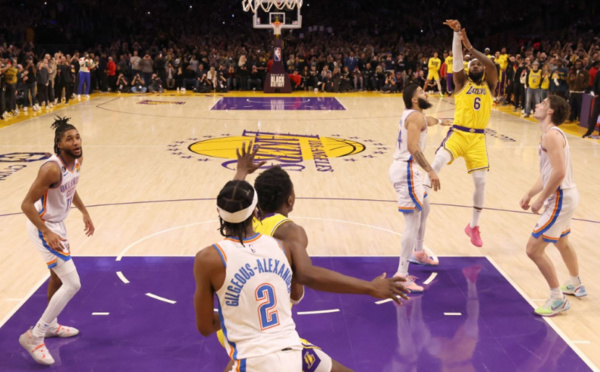 NBA : LeBron James franchit le mont Abdul-Jabbar et écrit l'Histoire