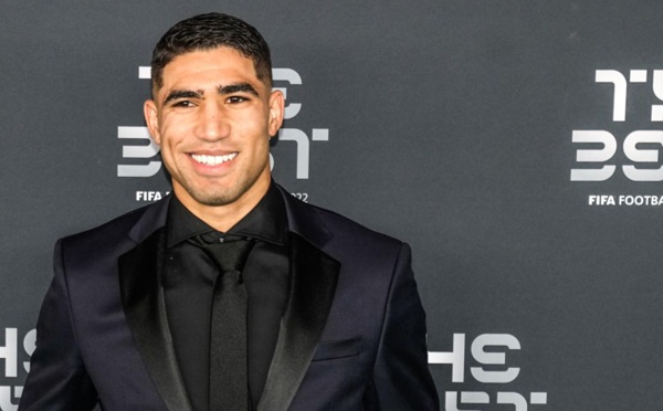 L'image de Hakimi et de son fils au Parc des Princes fait bondir la toile